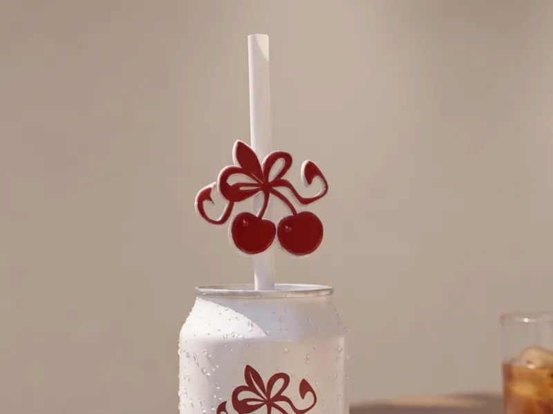 Cherry Straw Topper