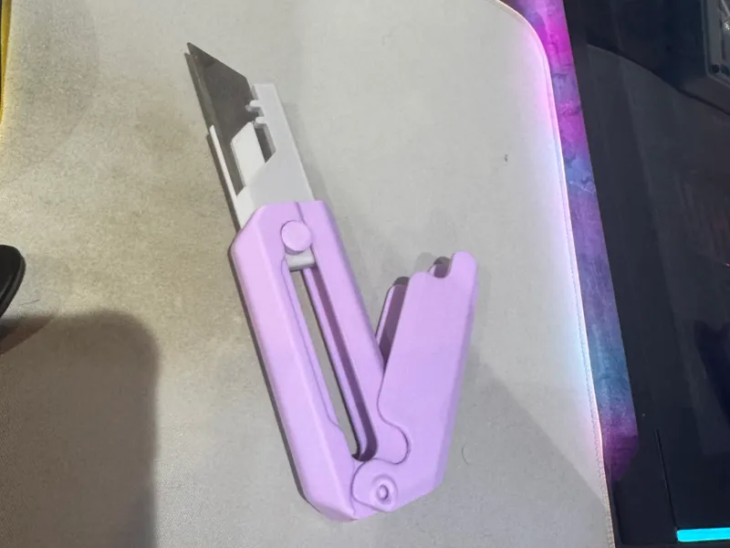 Gravity Utility knife