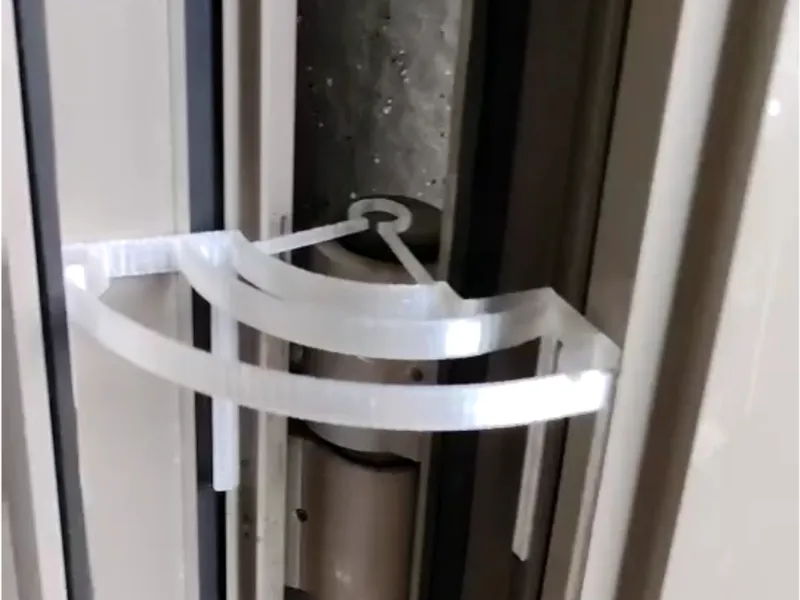 Aluminum Alloy Door Windproof Latch 