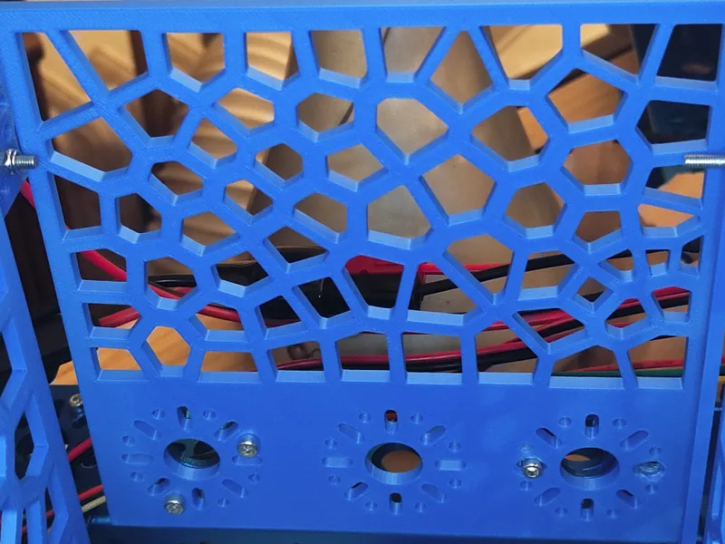 voronoi panel with 3x ftc studica connections 