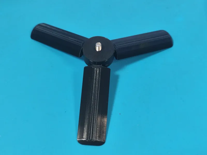 桌面小三脚架