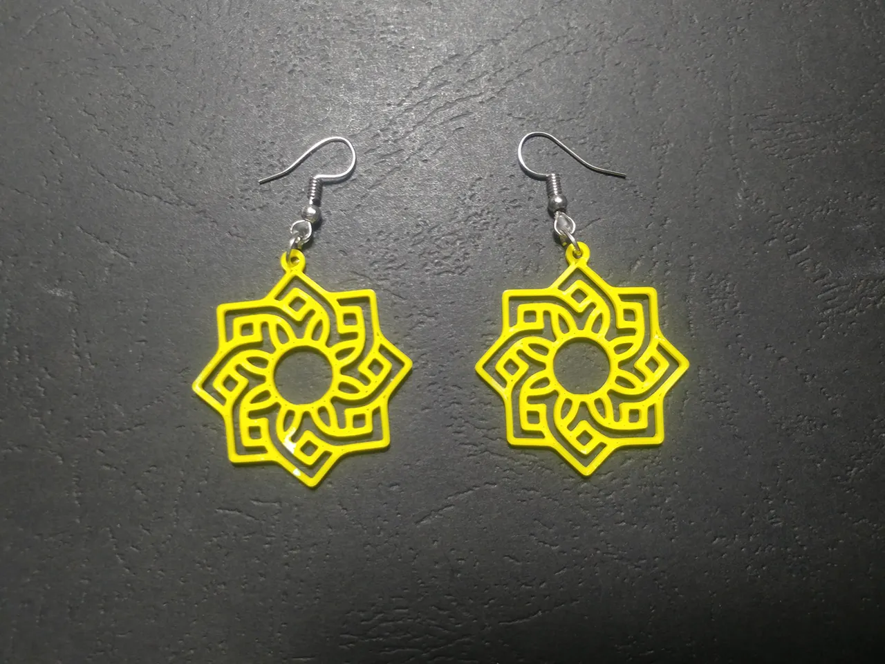 Petala Axis Earrings view 3