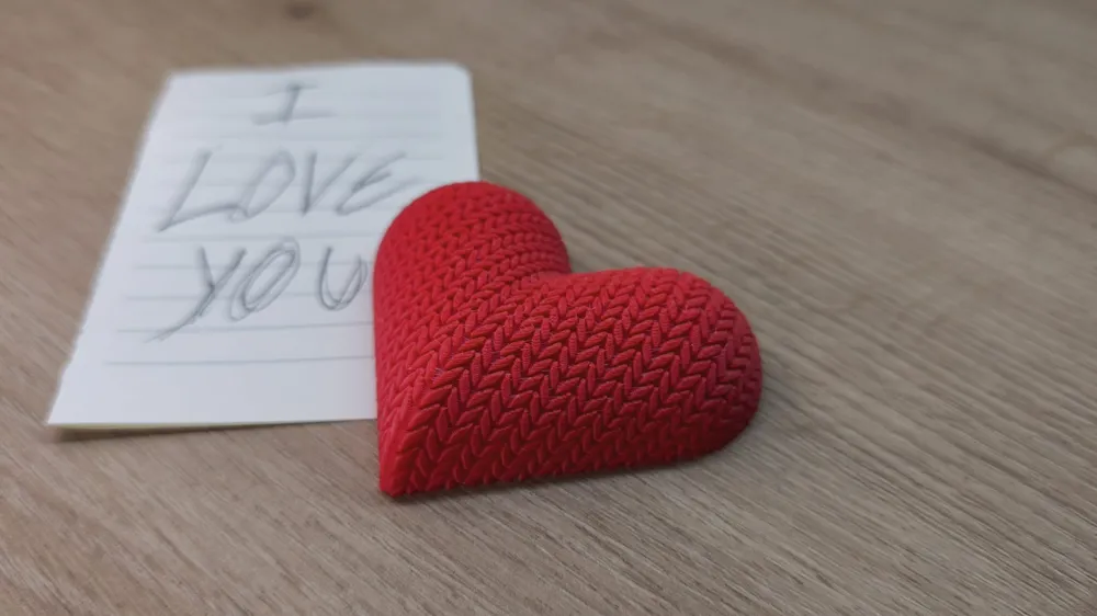 Knit Heart Magnet - Free 3D Print Model - MakerWorld