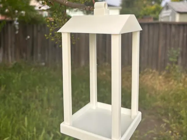 Birdhouse Feeder