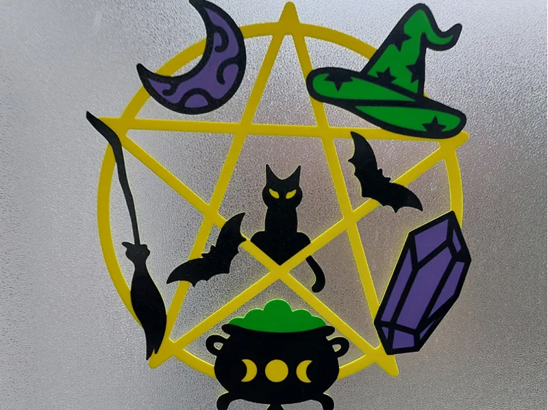 Halloween pentagram wreath