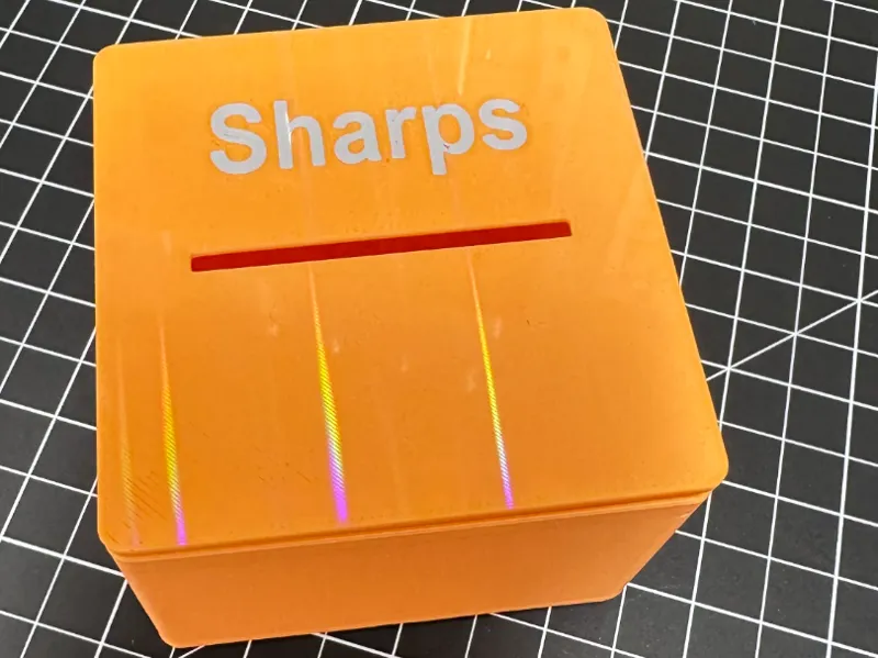 Sharps Box (gridfinity 2x2x8)