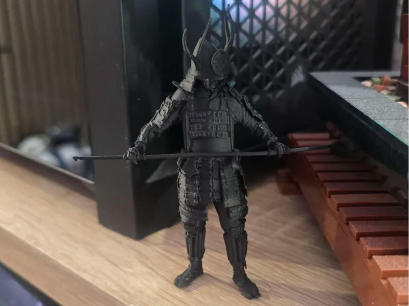 Standing Samurai 