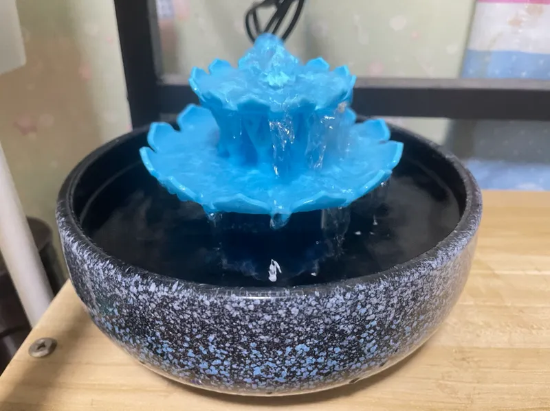 莲花流水摆件 Lotus Waterfall