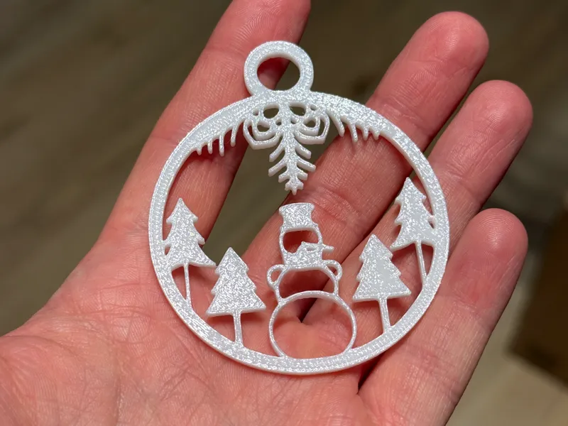 Christmas Tree Ornaments / Baubles decorations