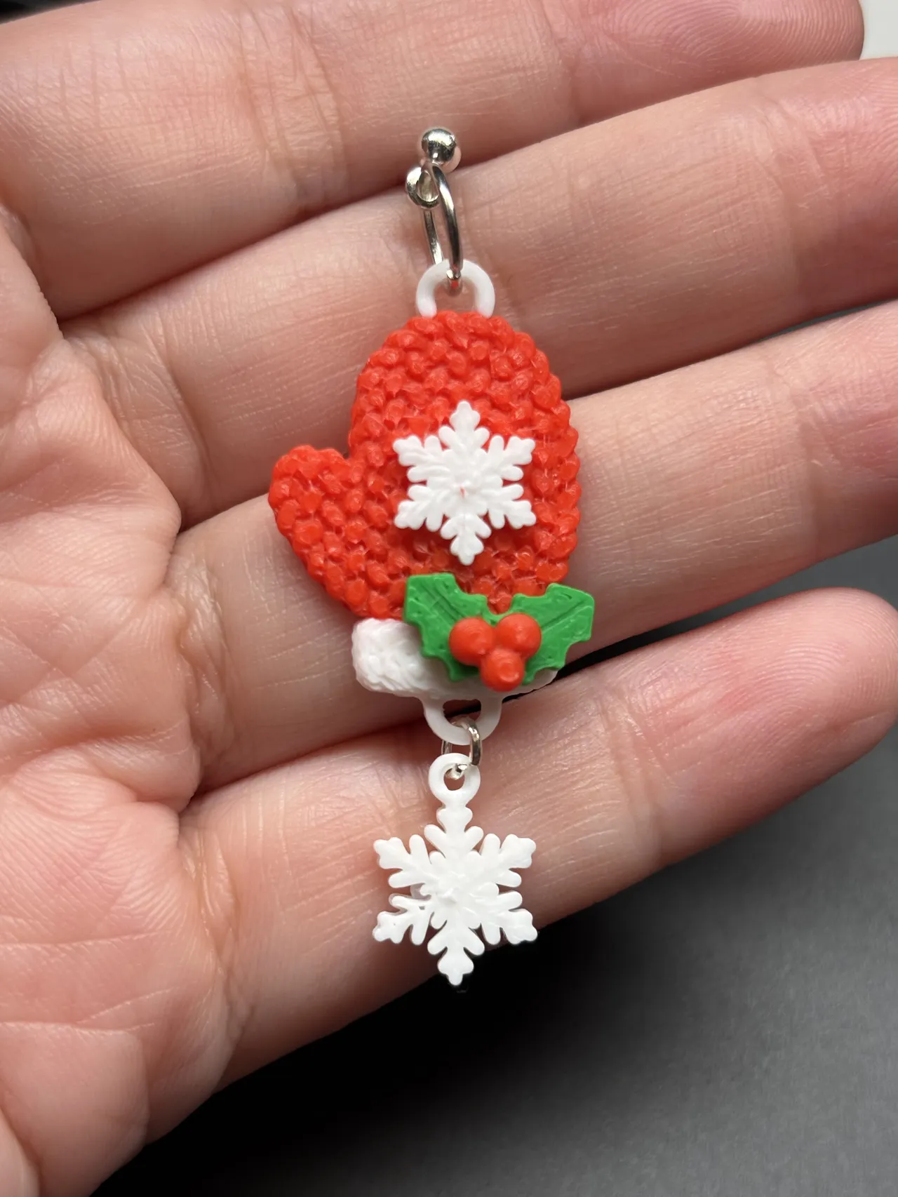 Snowy Tale Knit Mittens earring view 3