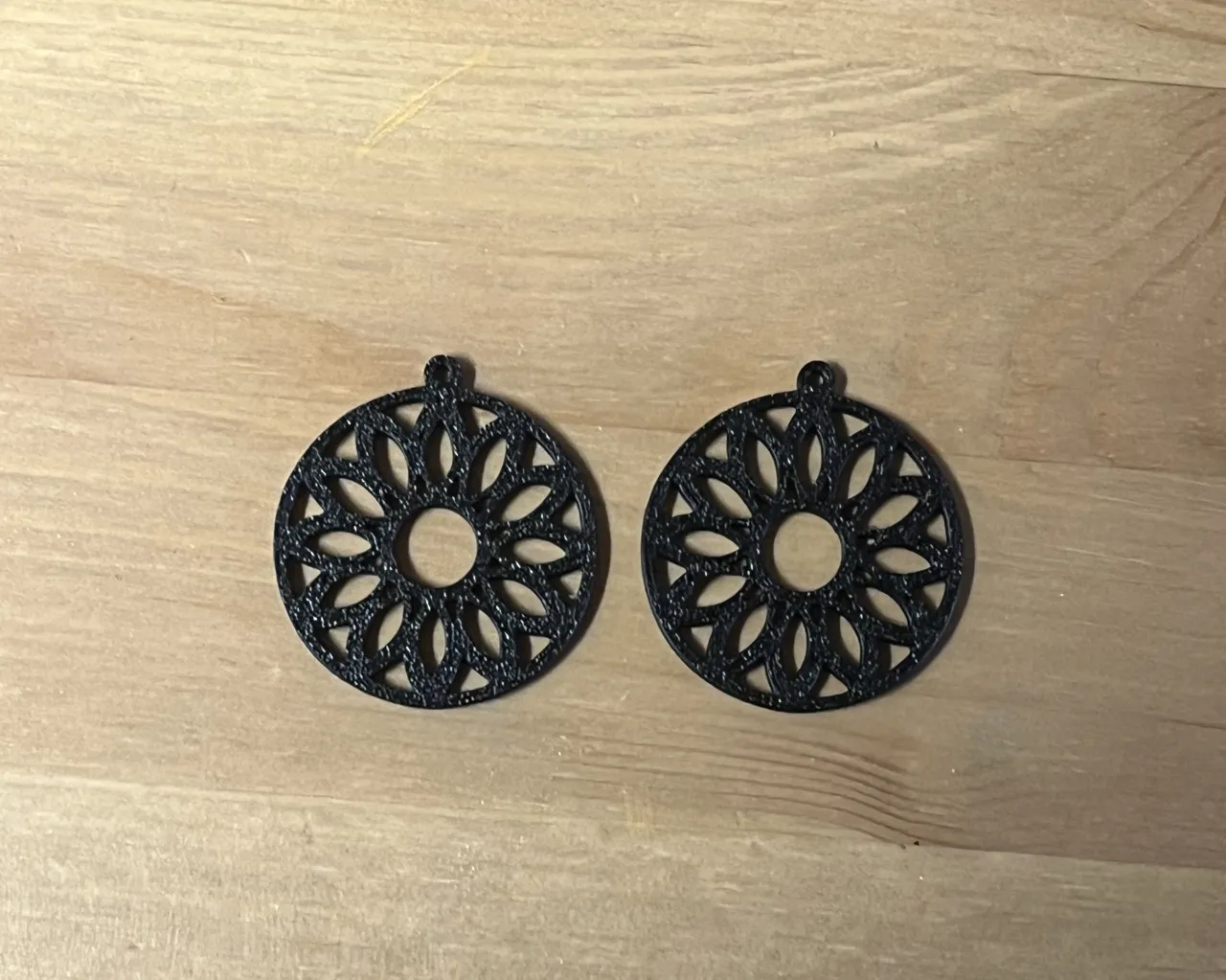 earrings view 2
