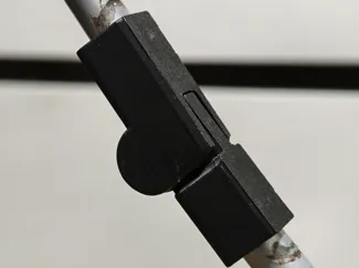 Clothes dryer repair - Knee