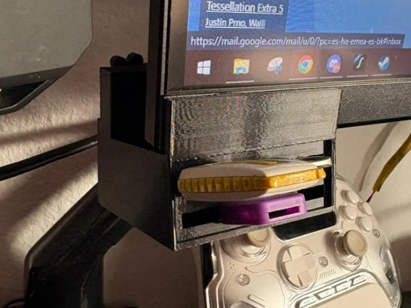 USB Holder for Monitor – Clip-On Storage Workspace