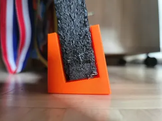 Slanted Foot for 2 cm wooden board (80°)