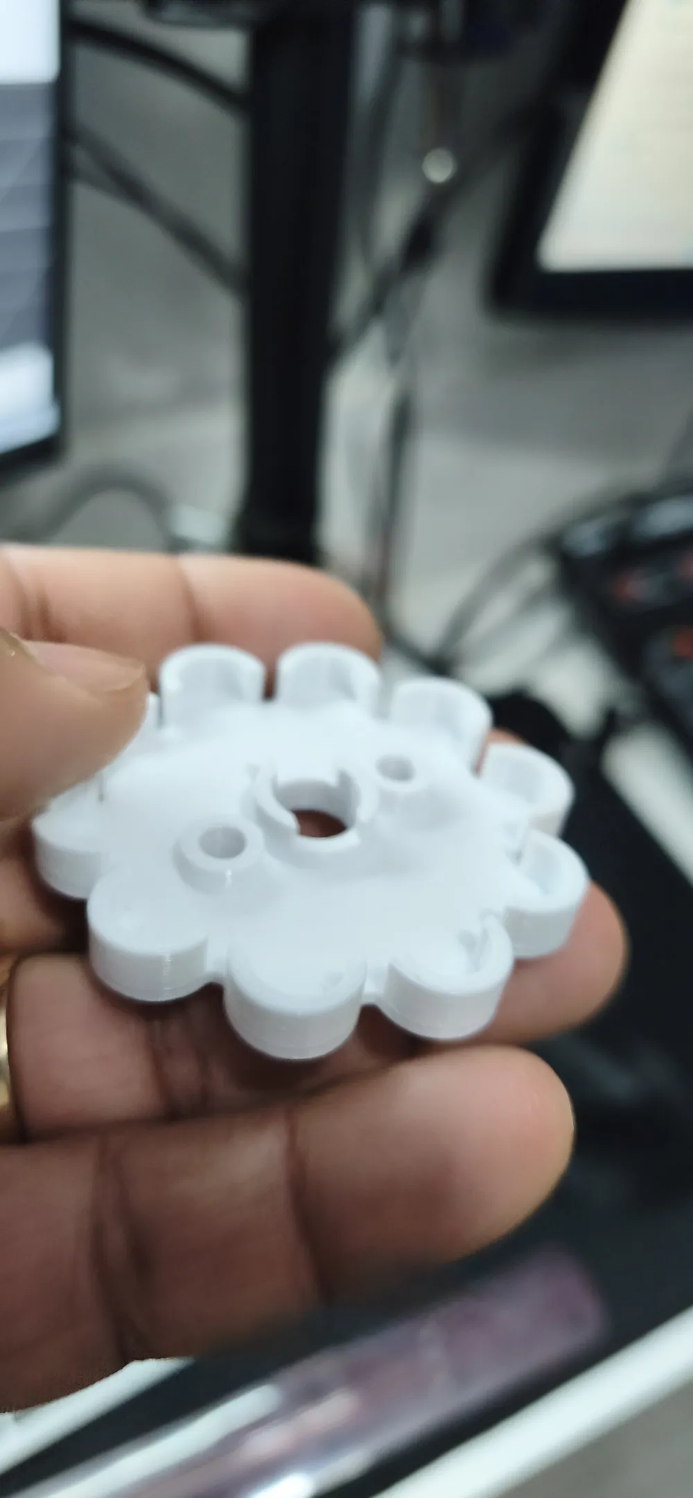 Sensory Building Toy – Flower Connector - Free 3D Print Model - MakerWorld