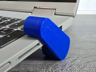 Laptop riser