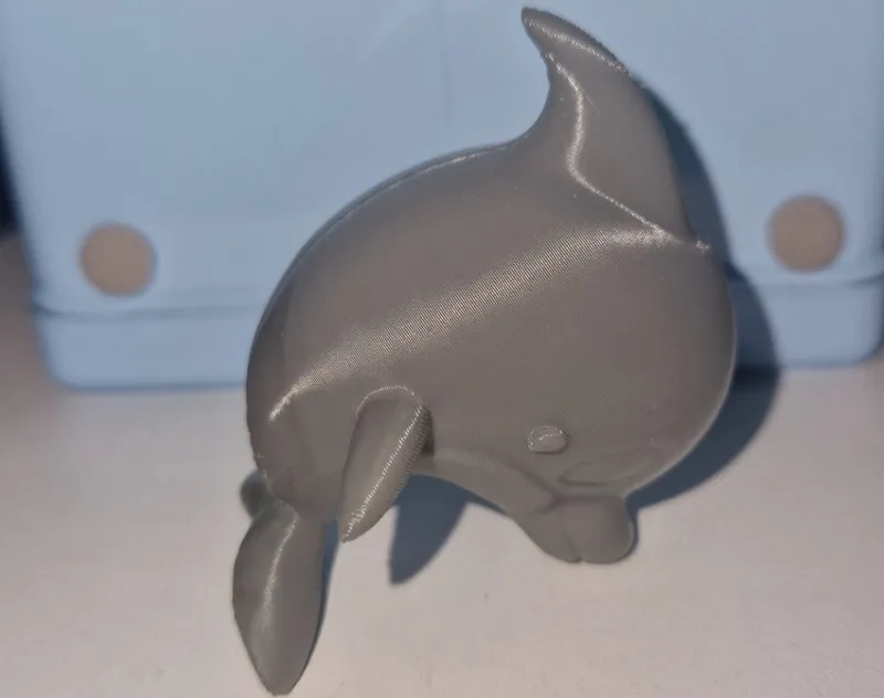 delfino pokemon con piedistallo