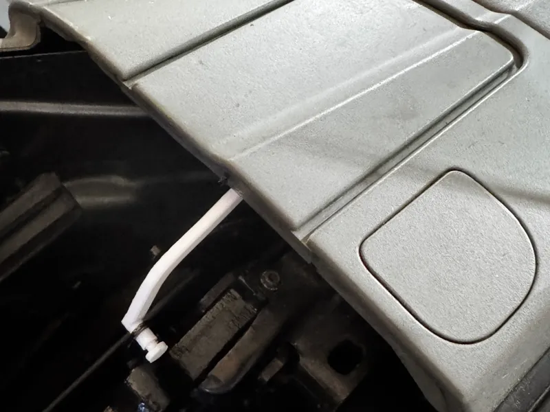 BMW e46 325ci retracting cover actuator arm