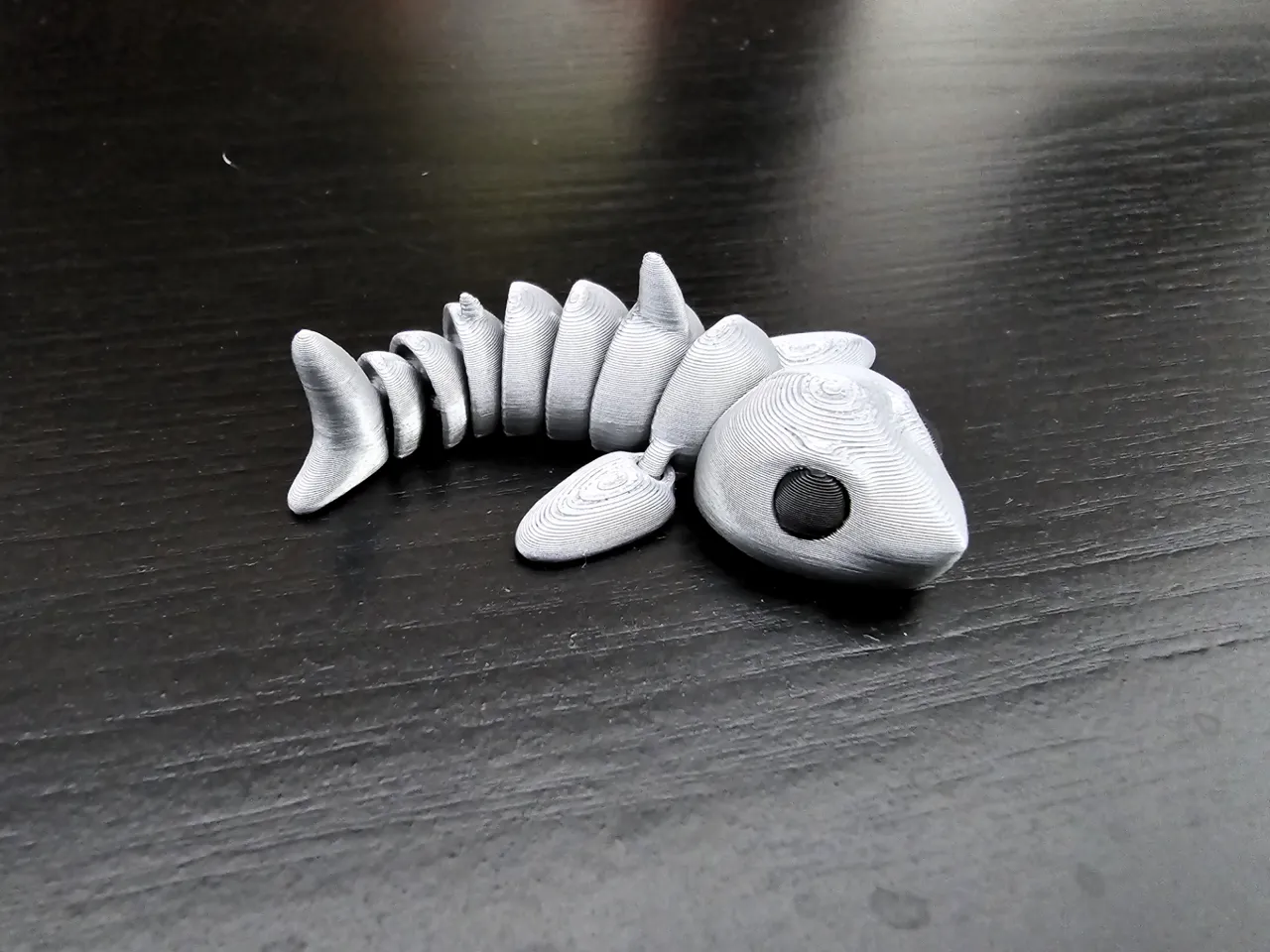 Pocket Pet - Flexi Baby Shark & Keychain Variant view 2