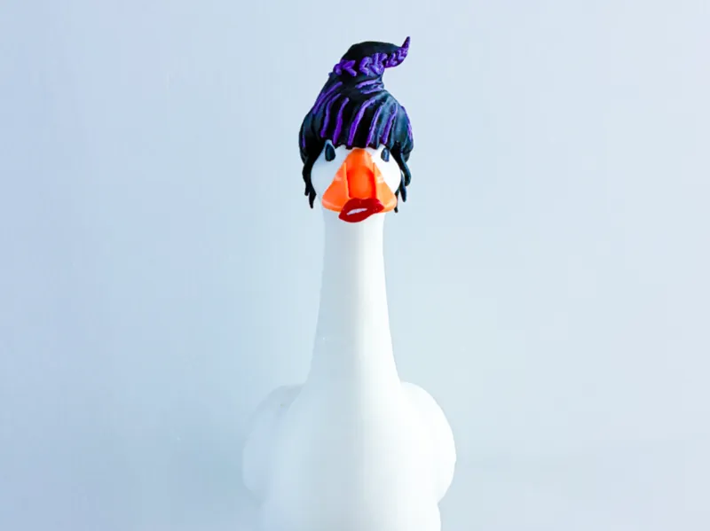 Mary Sanderson Desk Goose Gear