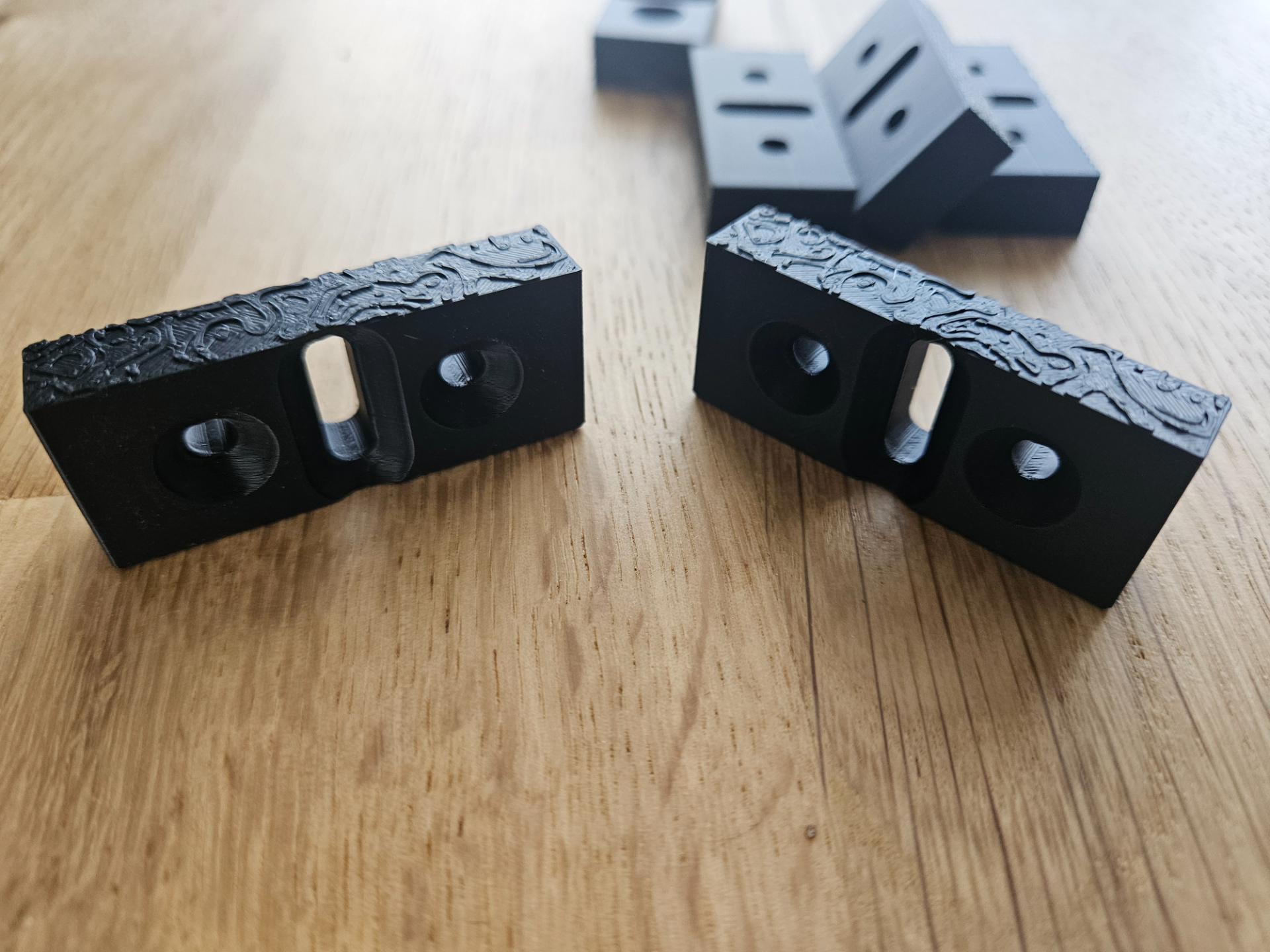 Wall Mount Brackets for Paintings & Frames 