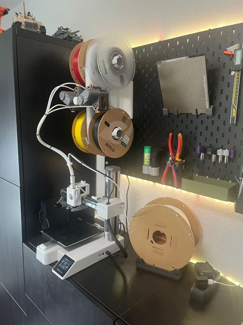 Holding bracket for AMS lite on IKEA Skadis