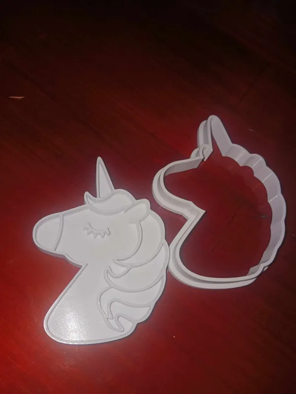 Emporte-pièce licorne