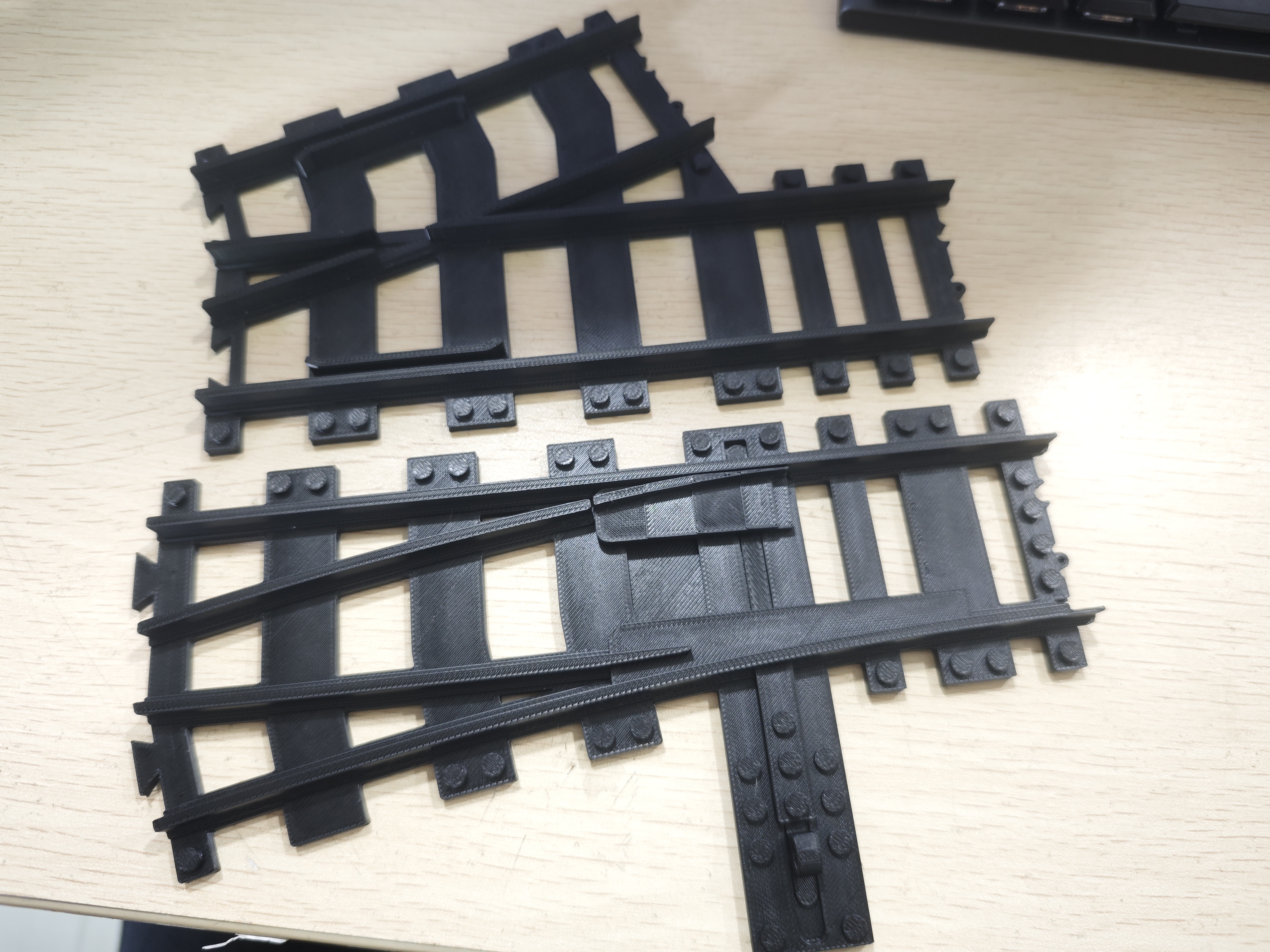 Miniatura 1 do modelo 3D 积木R104左右向岔道轨