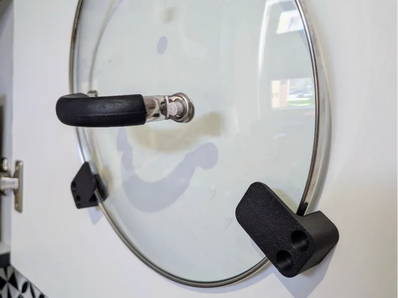 Universal Lid Holder