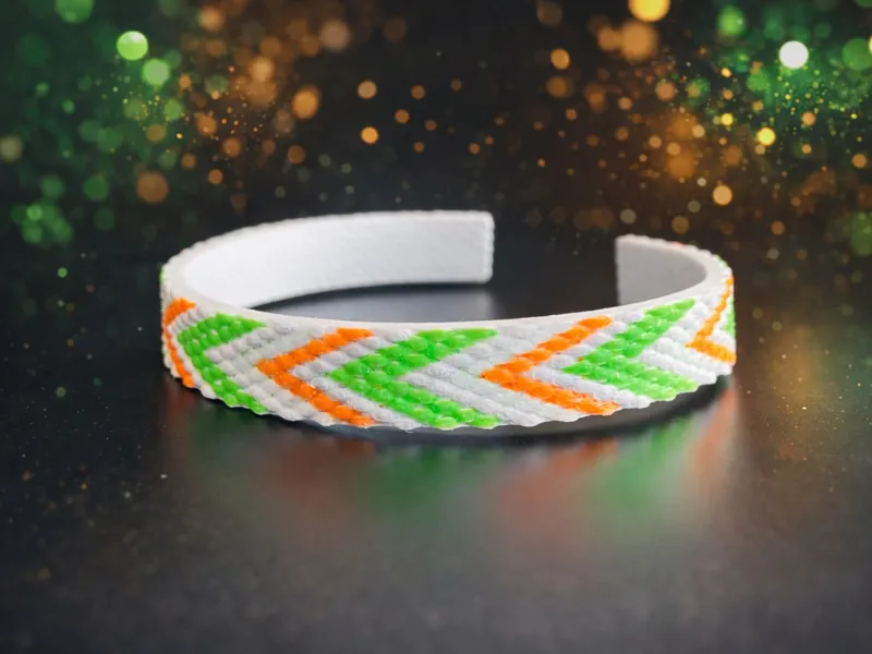 Customizable friendship bracelet