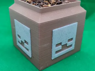 Minecraft decorated pot planter