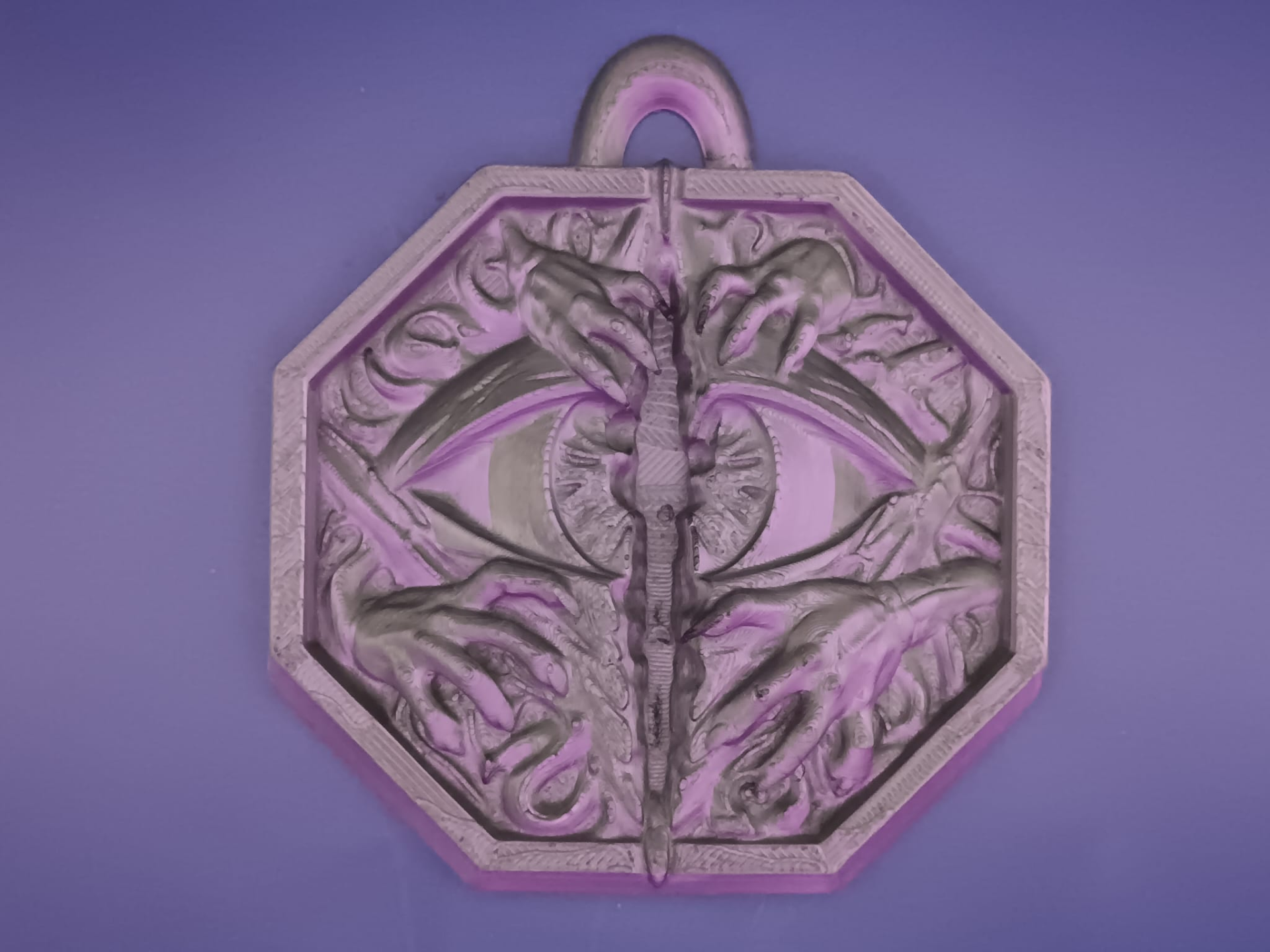 Demon's eye breach pendant