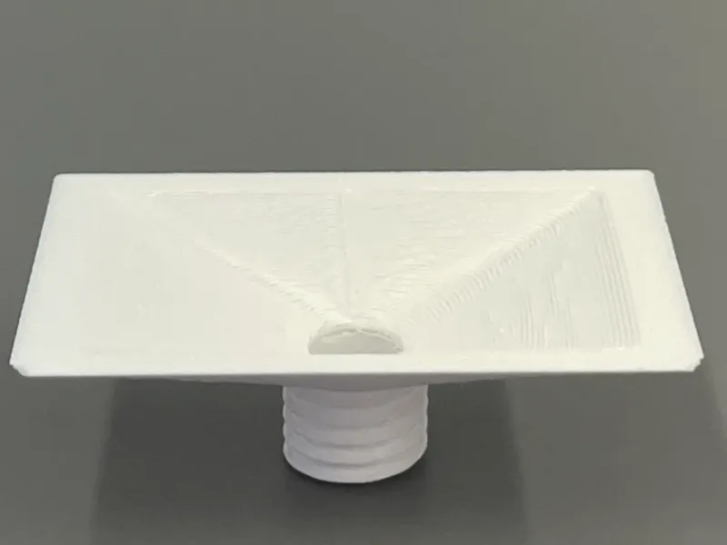 Regentrichter für Rasenroboter