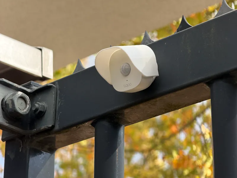 Tapo T100 smart motion sensor rain hood