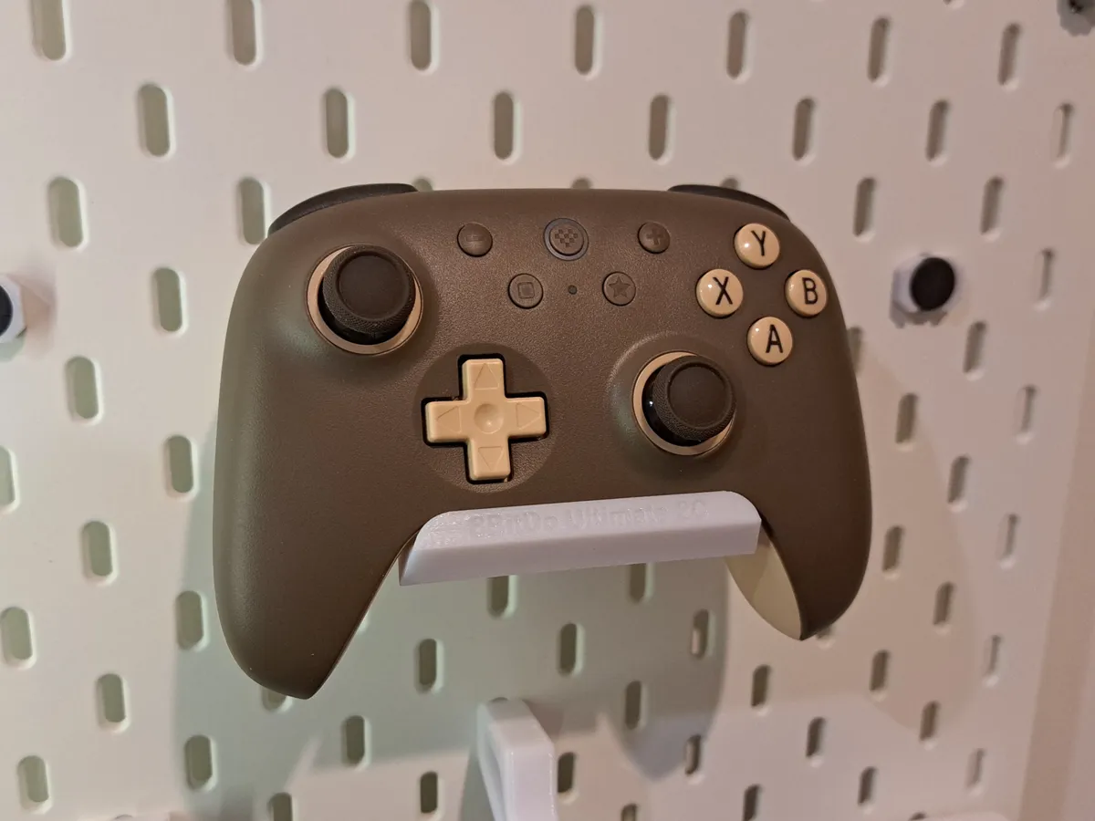 8Bitdo Ultimate 2c - skadis holder by simon14vu MakerWorld: Download ...