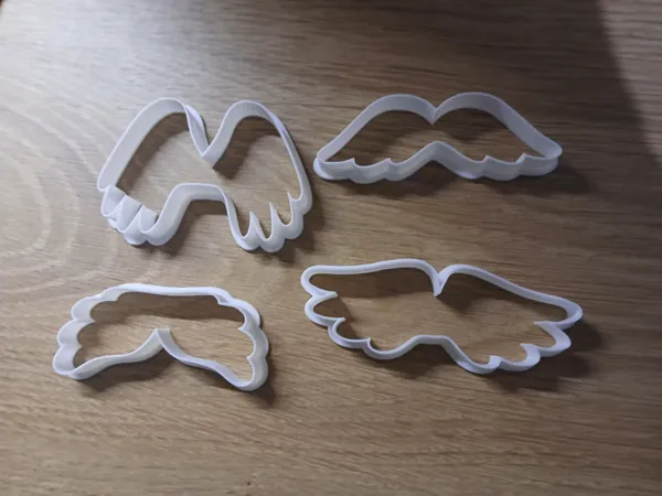 Emporte-pièces ailes, lot de 4