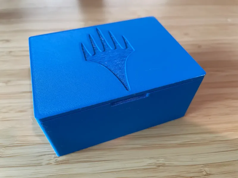 Commander Deck Box for Magic: The Gathering