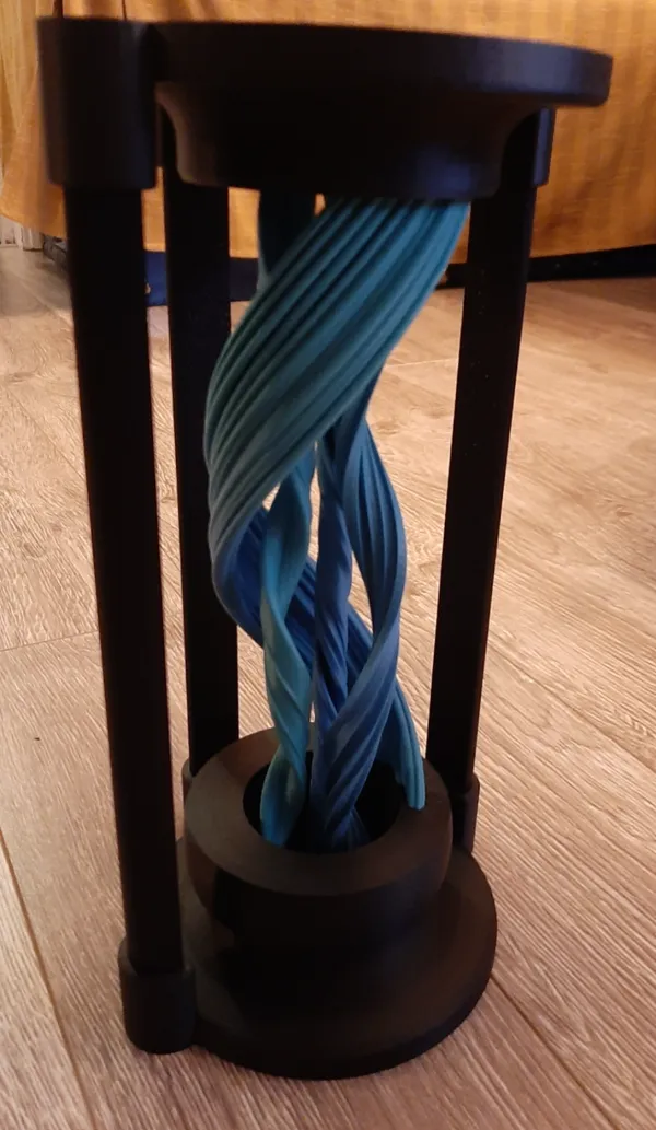 https://makerworld.bblmw.com/makerworld/model/USbc07e6aed471bb/design/2024-12-04_78c00ac10f568.jpg