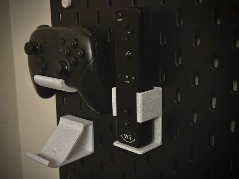Skadis Wiimote Holder