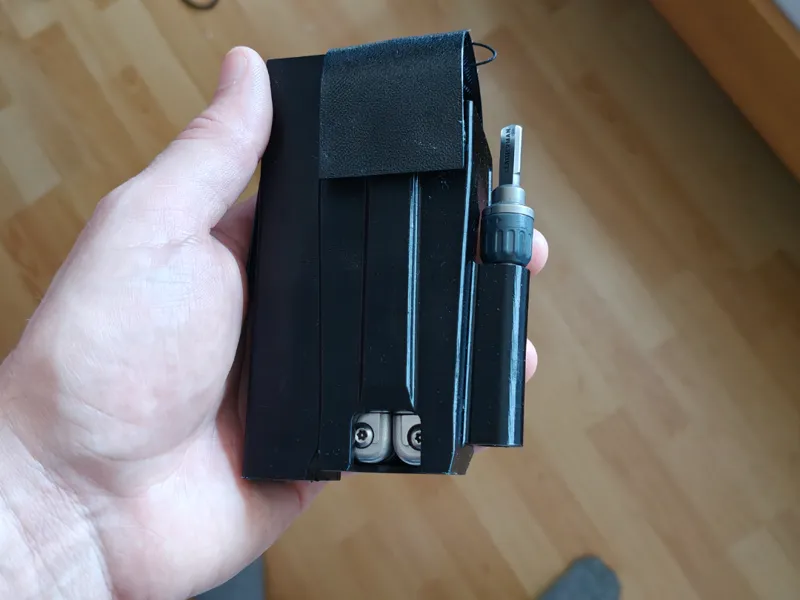 Leatherman Surge/Olight Tasche