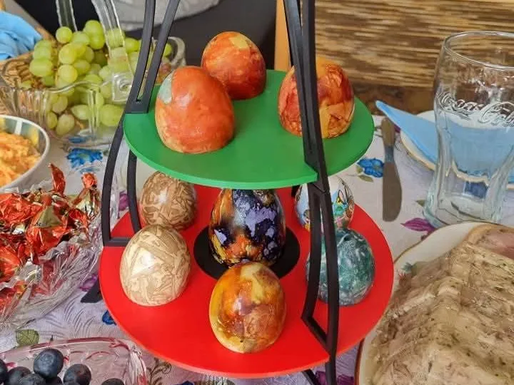 Easter Eggs holder V1.0