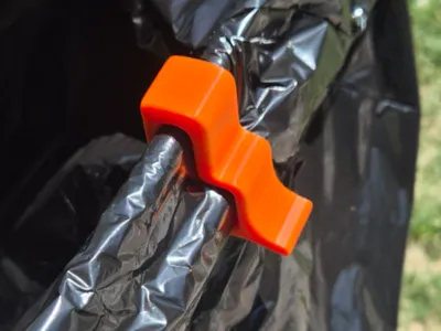 Toter 32 Gallon Trash Can Bag Clip