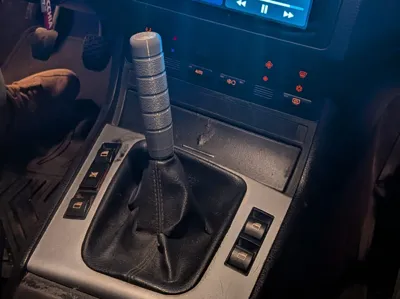 BMW 330 E46 gear knob