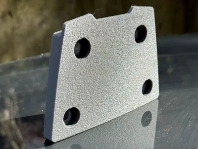 GSX 8SR Licenseplate arm/opening Cover