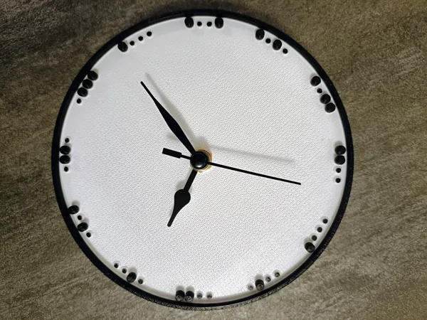 https://makerworld.bblmw.com/makerworld/model/USbc2a948108d1b8/design/2024-12-10_b09a43927e462.jpg
