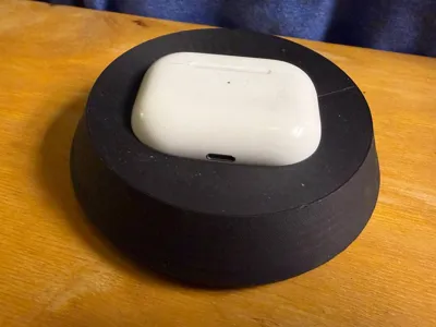 Airpods Pro 1 - anker wireless charger dock