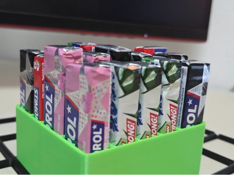 Gridfinity Chewing Gum Holder 2x2