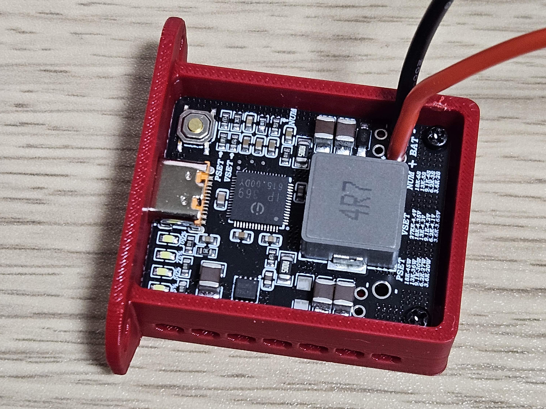 IP2369 PD 45W bidirectional buck-boost panel mount