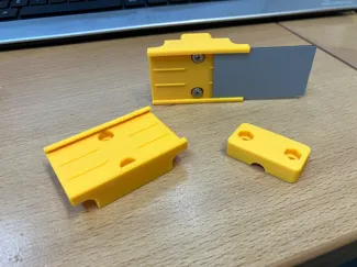 Schildträger 38x60mm für Rohr bis Da=18mm