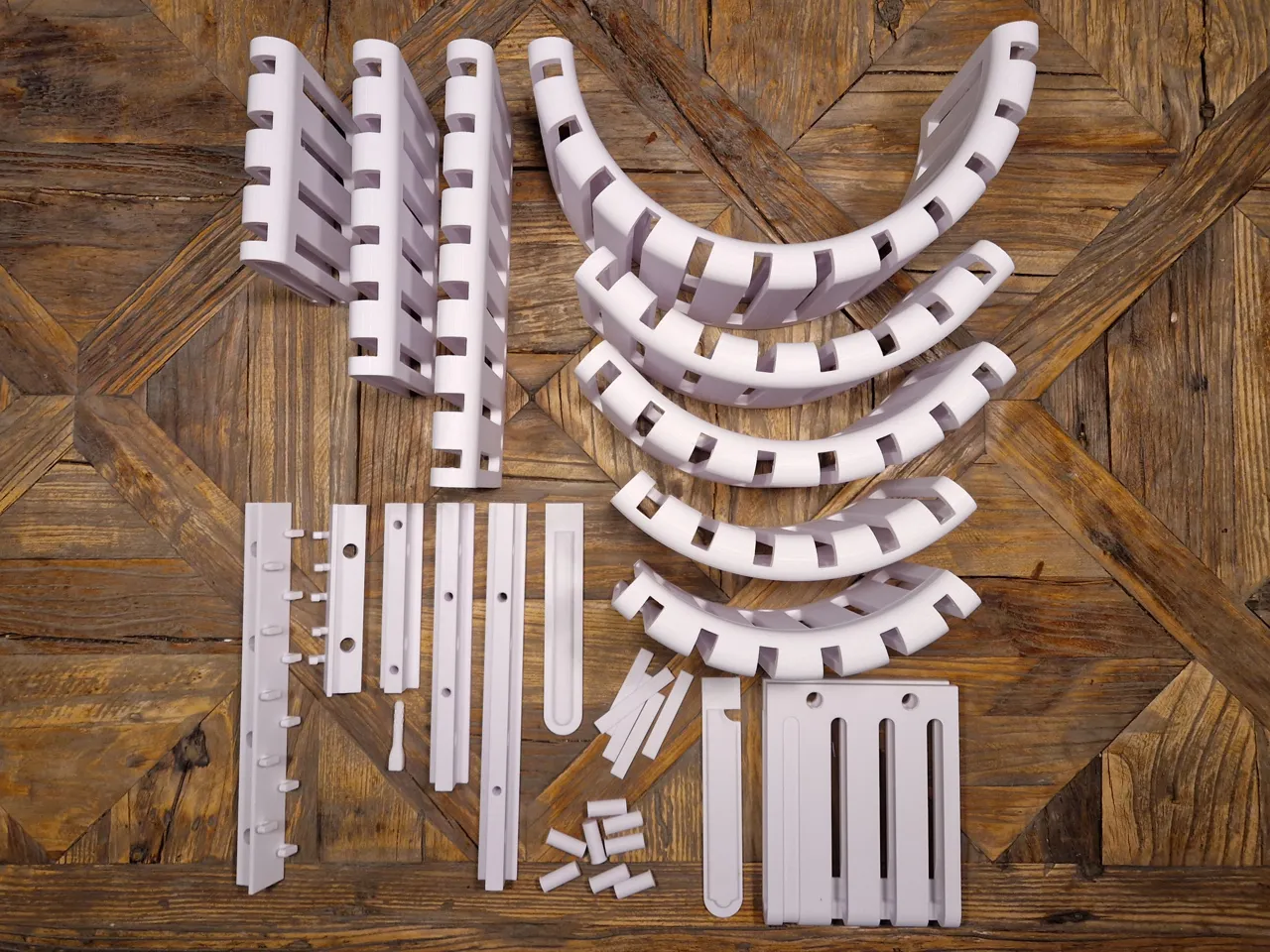 Modular LED Shelf for Wall / Decoration / Skadis view 3